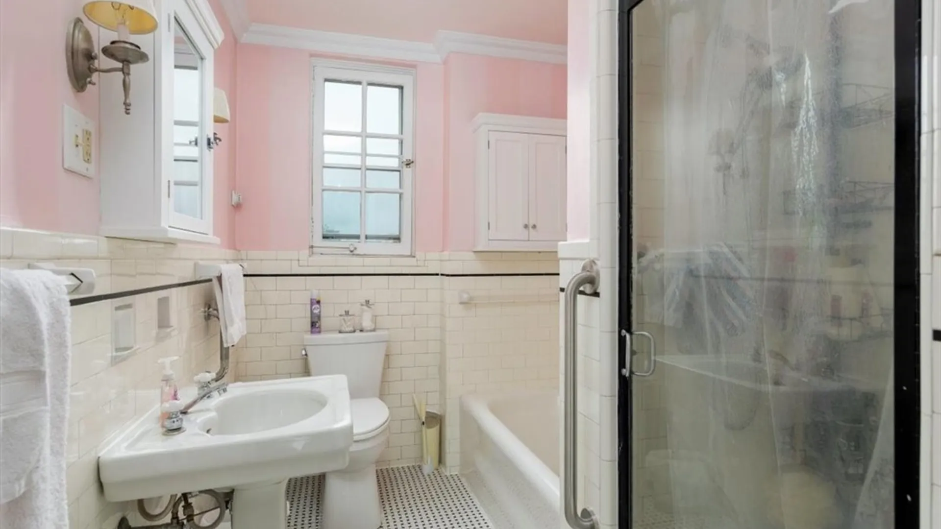 Property at 83 BRYANT, Buffalo, NY 14209 17