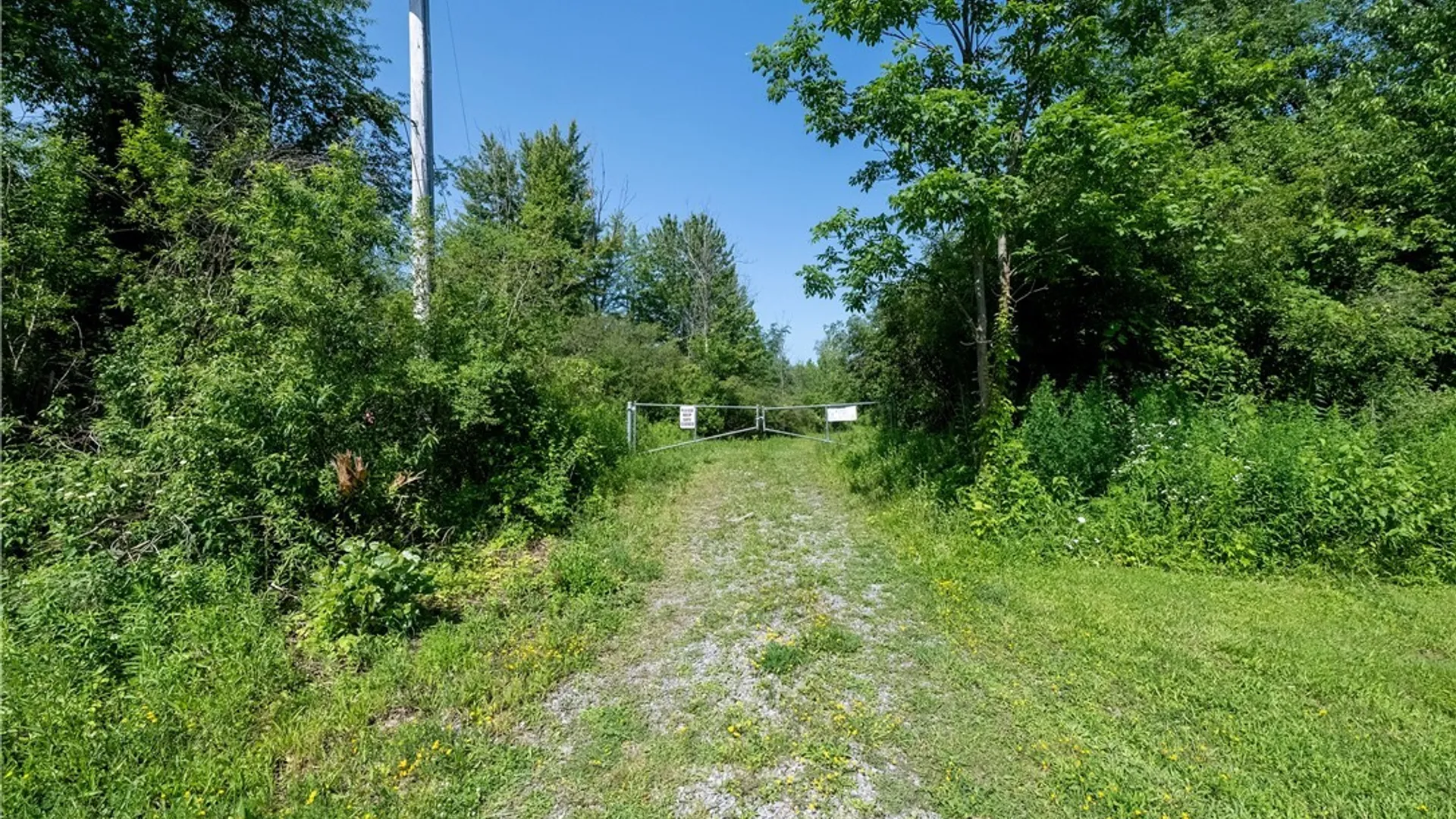 Property at 5592 Nancy Avenue, Cicero, NY 13029 3
