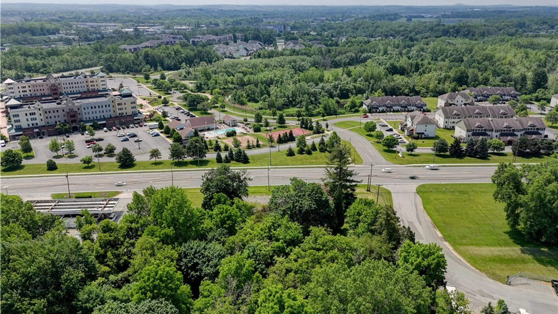 Property at 218 Jefferson Road, Brighton, NY 14623 9