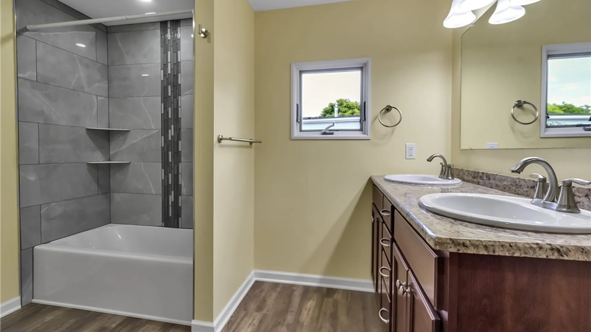 Property at 383 Birchwood Drive, Lockport Town, NY 14094 17