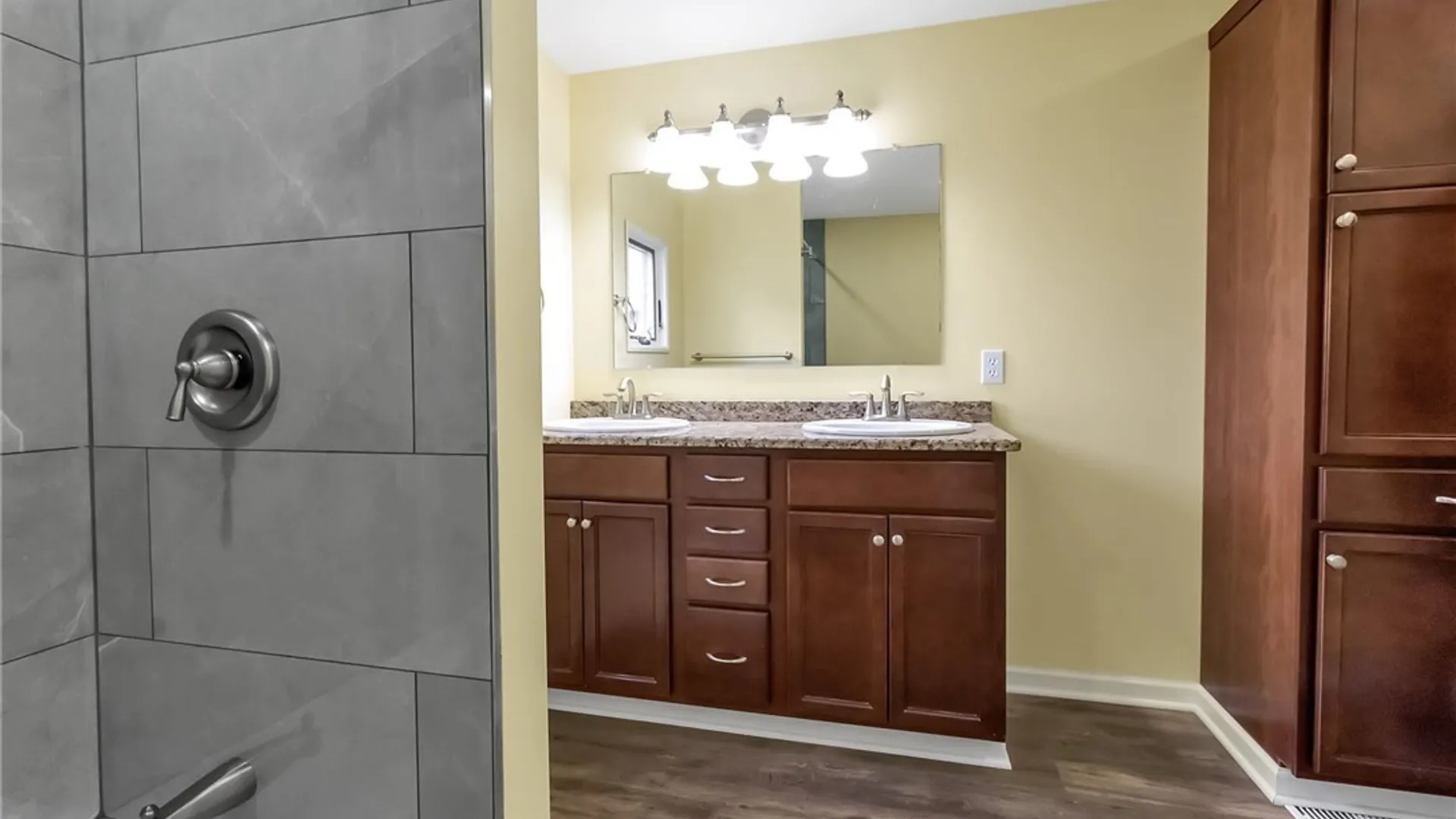 Property at 383 Birchwood Drive, Lockport Town, NY 14094 19