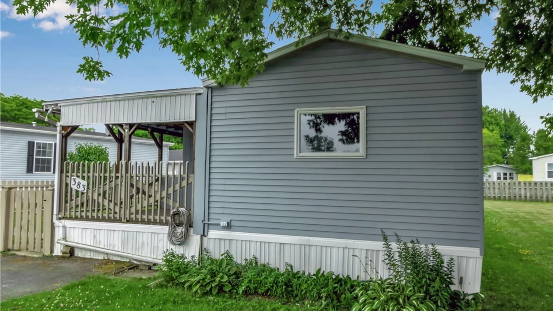 Property at 383 Birchwood Drive, Lockport Town, NY 14094 2