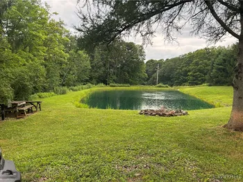 Property at 13270 Parker Road, Holland, NY 14080