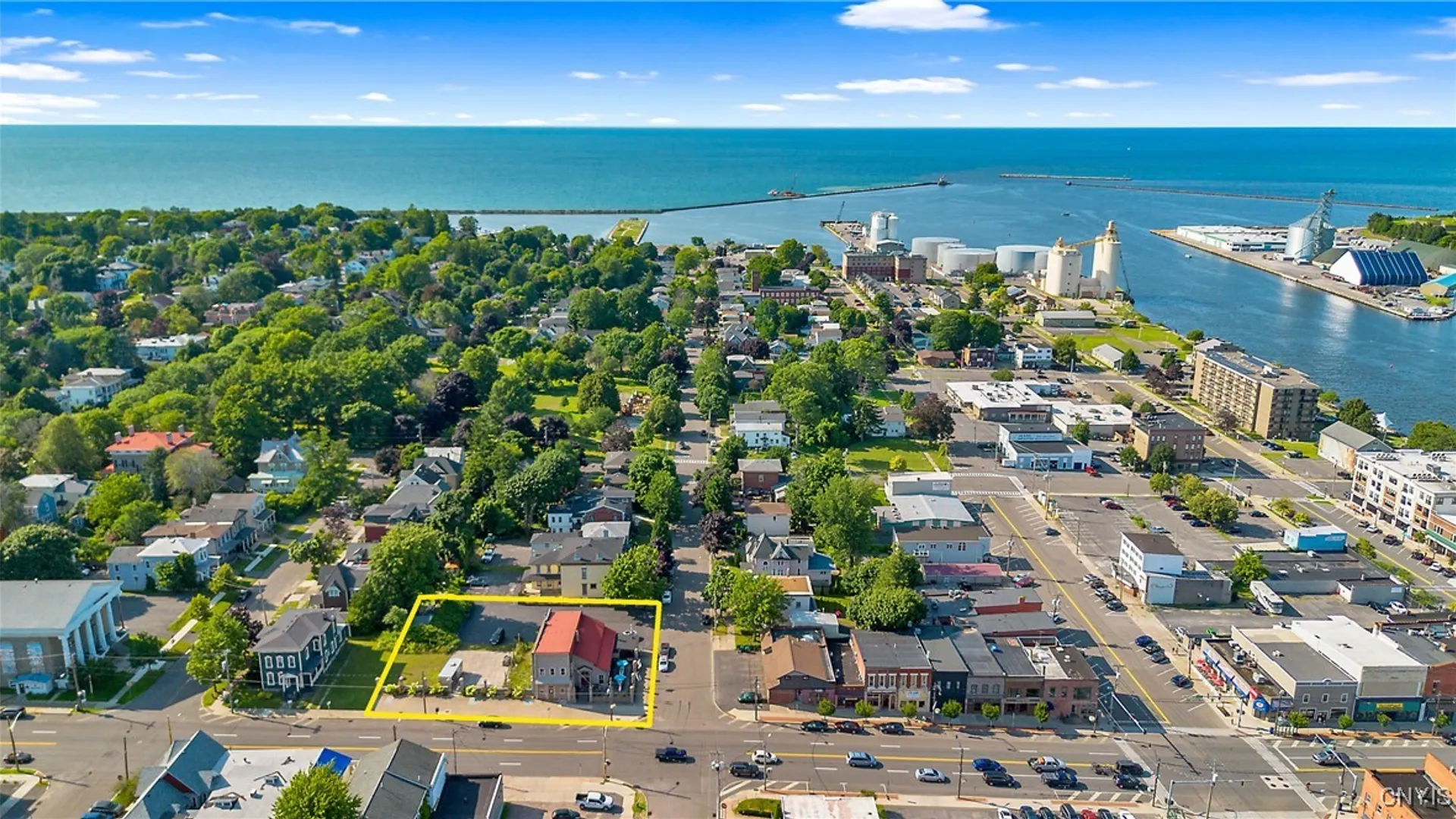 Property at 51 Bridge Street, Oswego, NY 13126 28