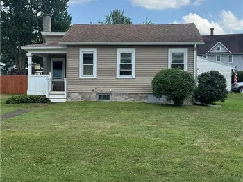 Property at 29 Church Street, Royalton, NY 14105