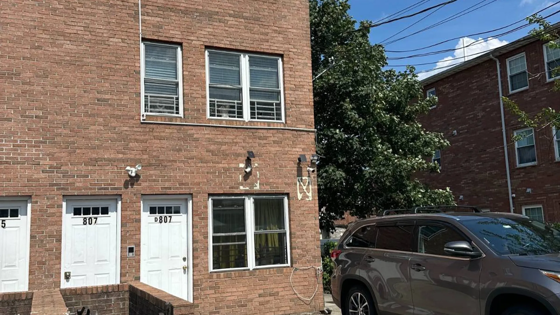 Property at 807 Barbey Street, Brooklyn, NY 11207 4