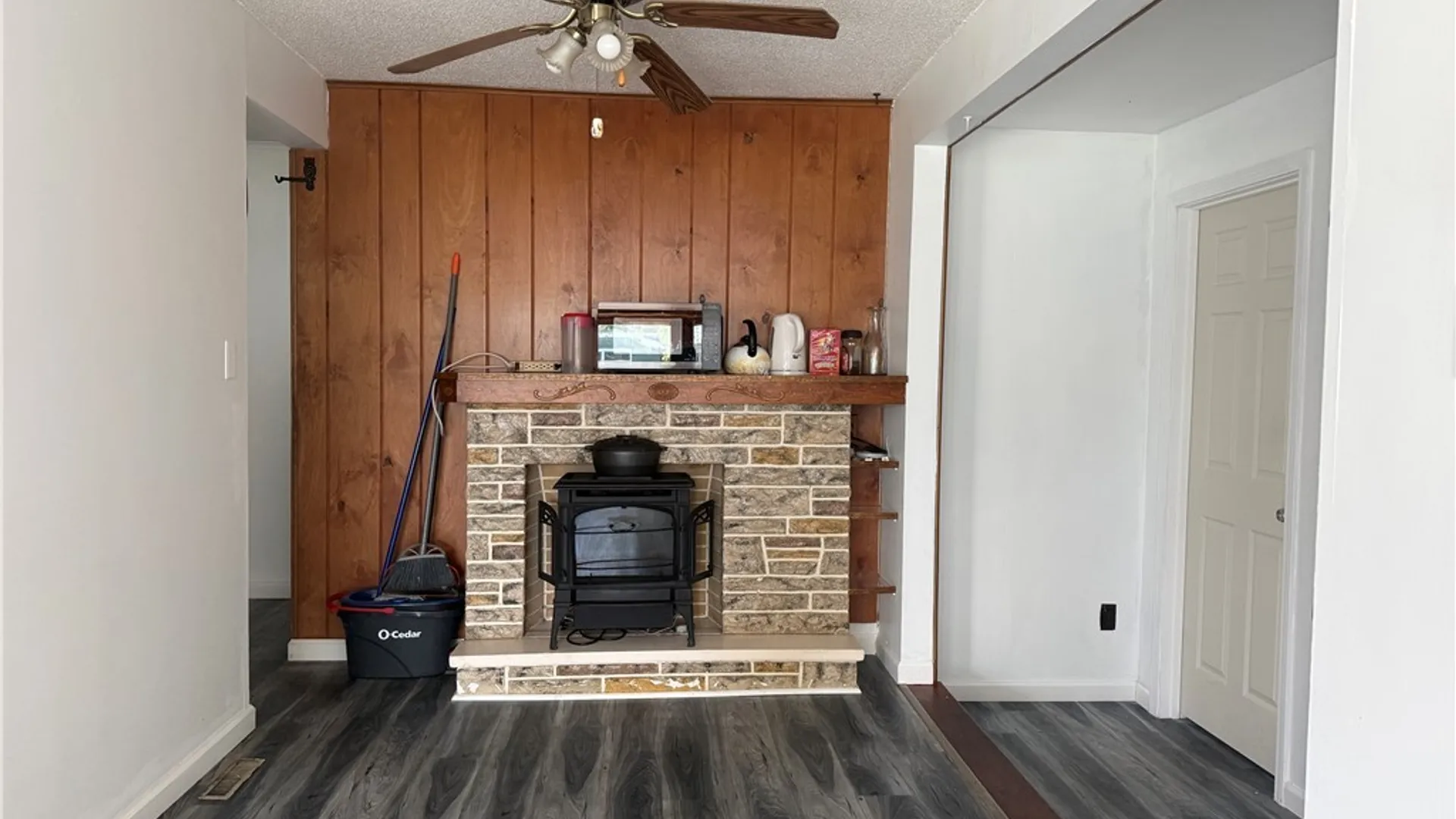 Property at 14 Dolphann Drive, Tonawanda, NY 14150 13