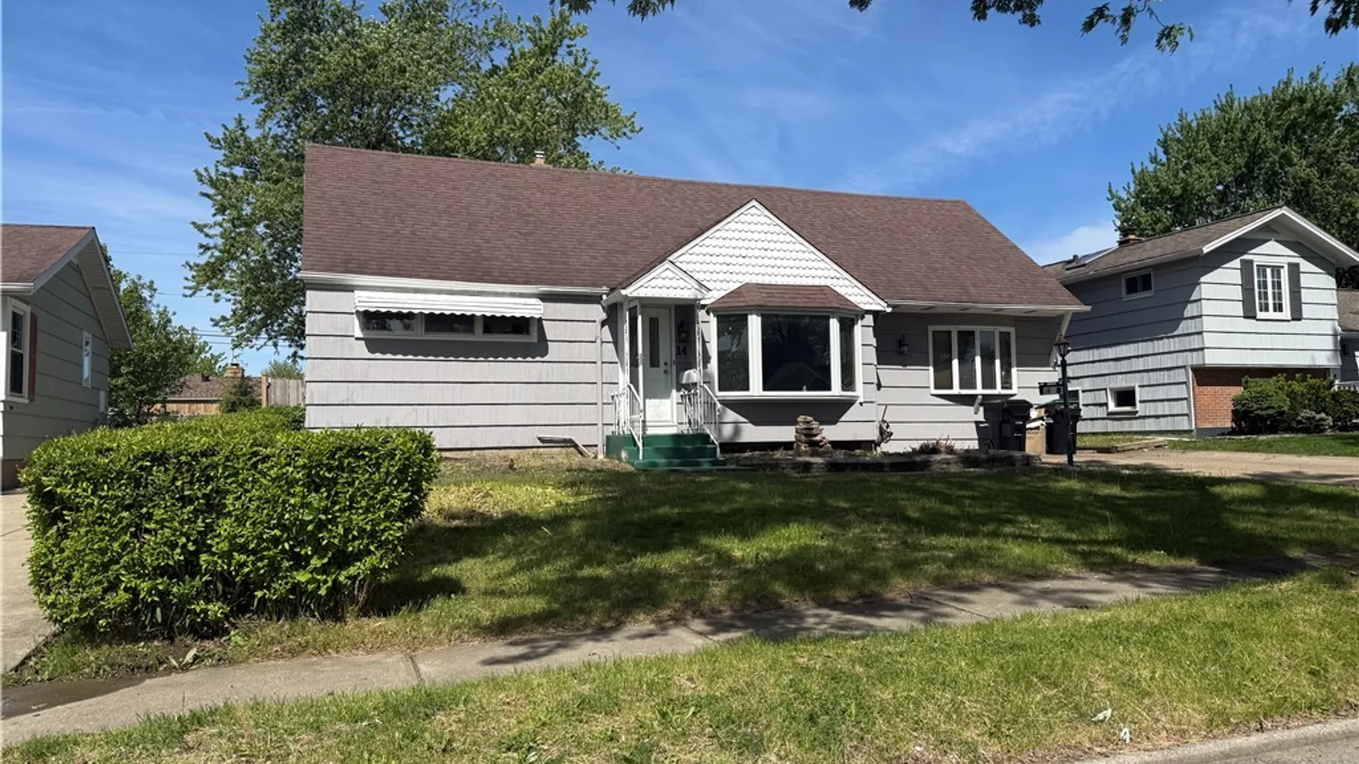 Property at 14 Dolphann Drive, Tonawanda, NY 14150 3