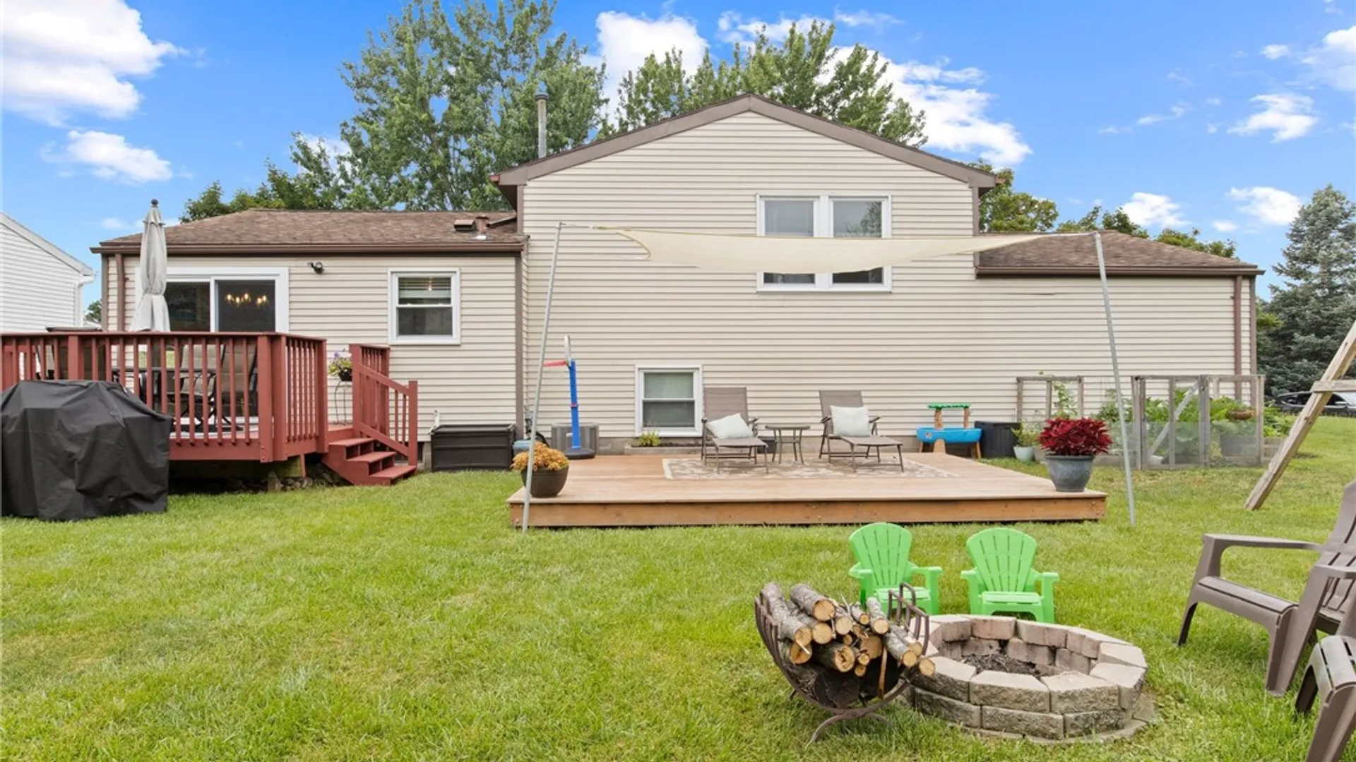 Property at 171 Brandy Wine, Henrietta, NY 14623 40