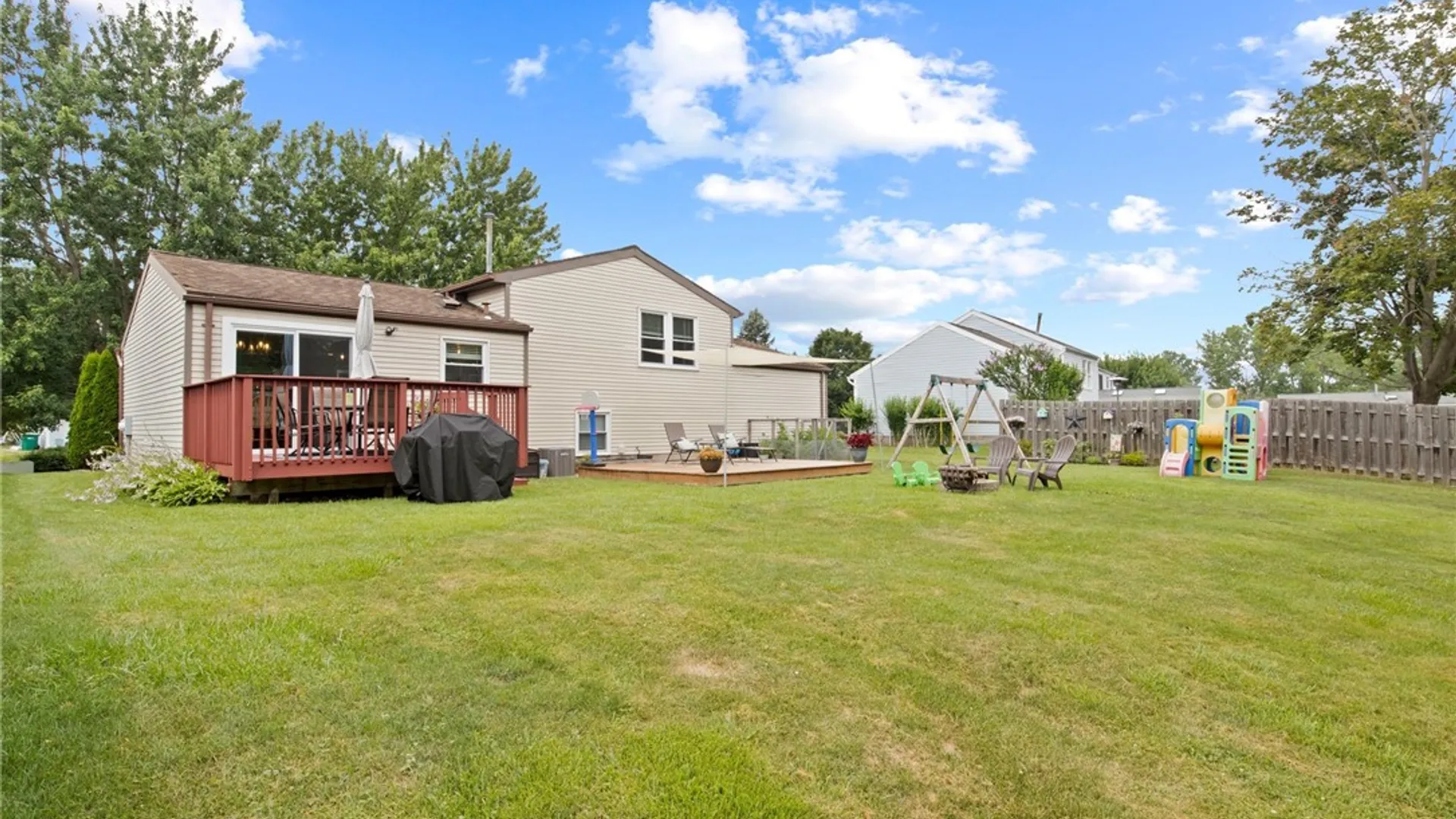 Property at 171 Brandy Wine, Henrietta, NY 14623 41