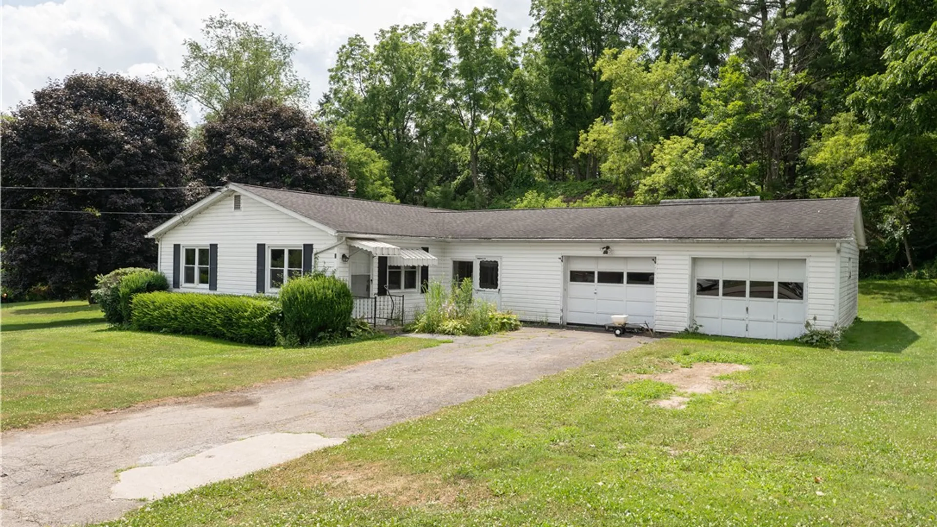 Property at 3 Crescent Place, Almond, NY 14804 2