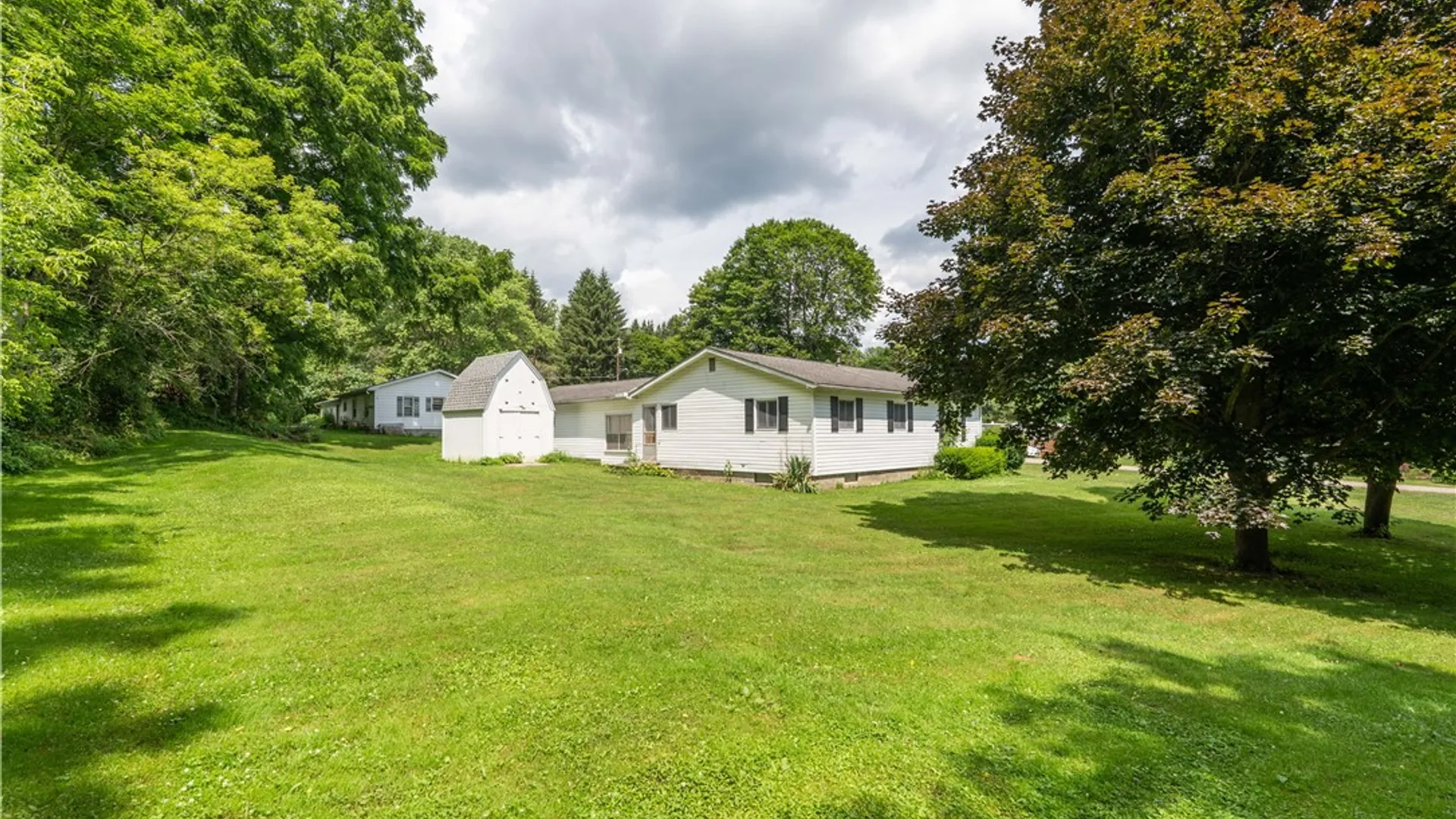 Property at 3 Crescent Place, Almond, NY 14804 26