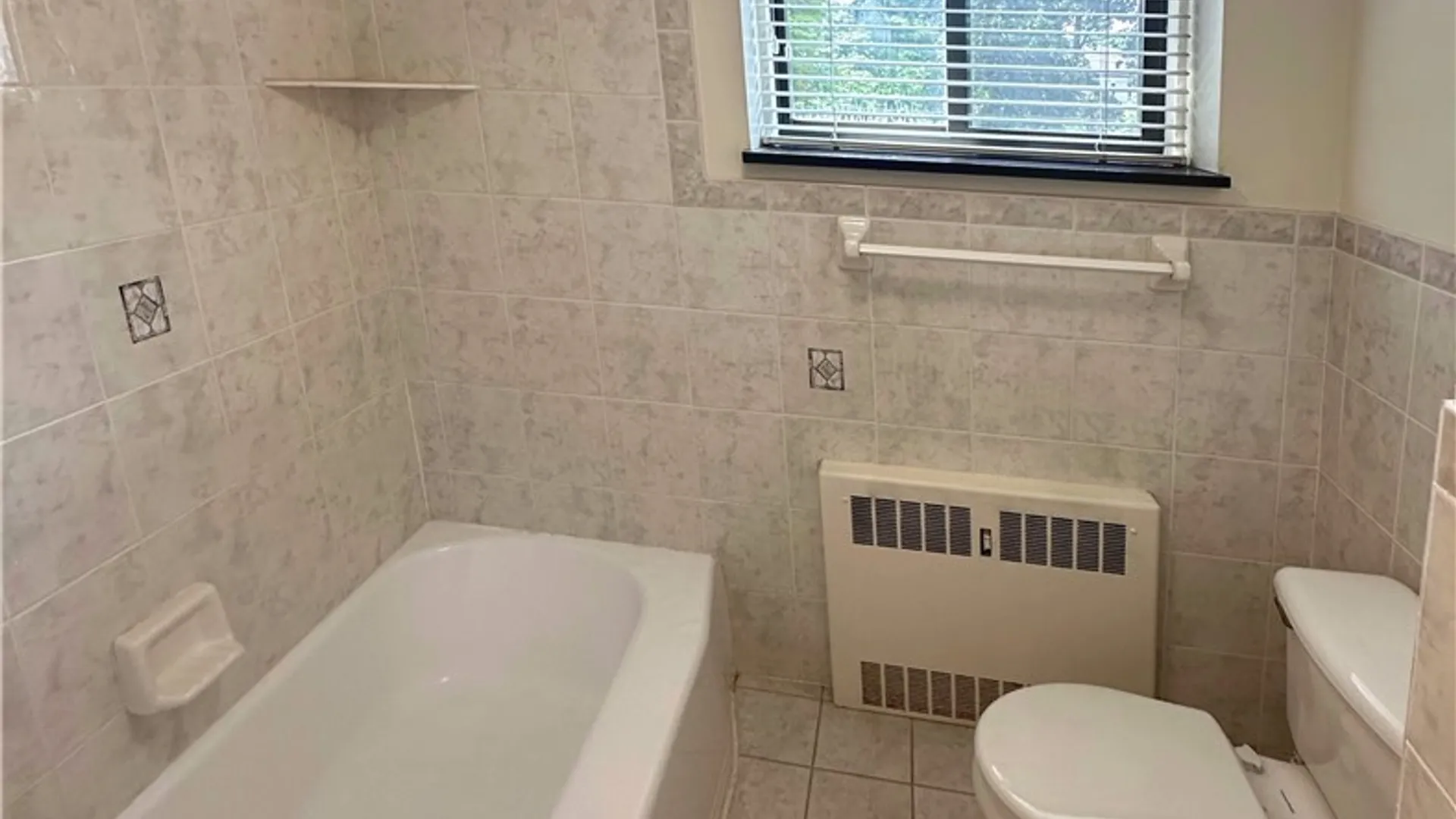 Property at 2501 #105 East Avenue Avenue, Brighton, NY 14610 12