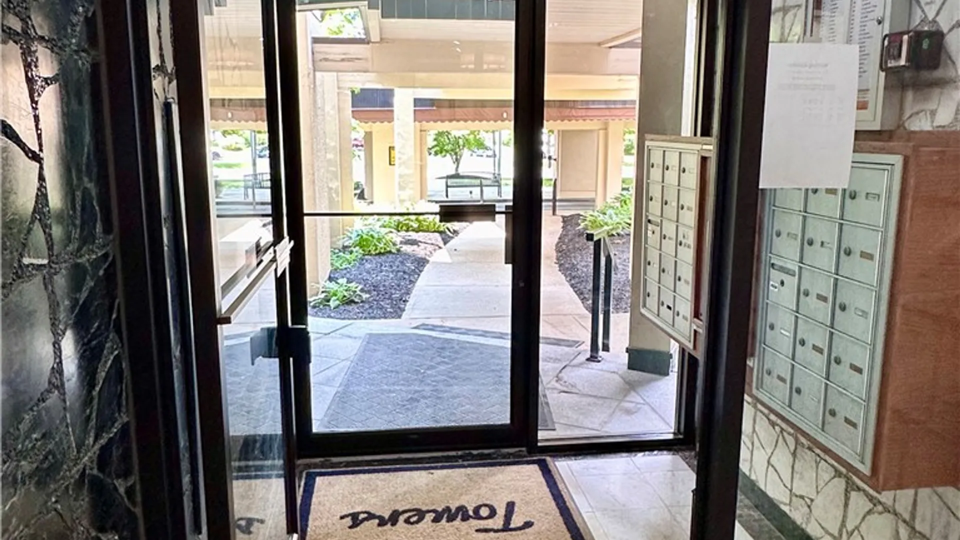 Property at 2501 #105 East Avenue Avenue, Brighton, NY 14610 20