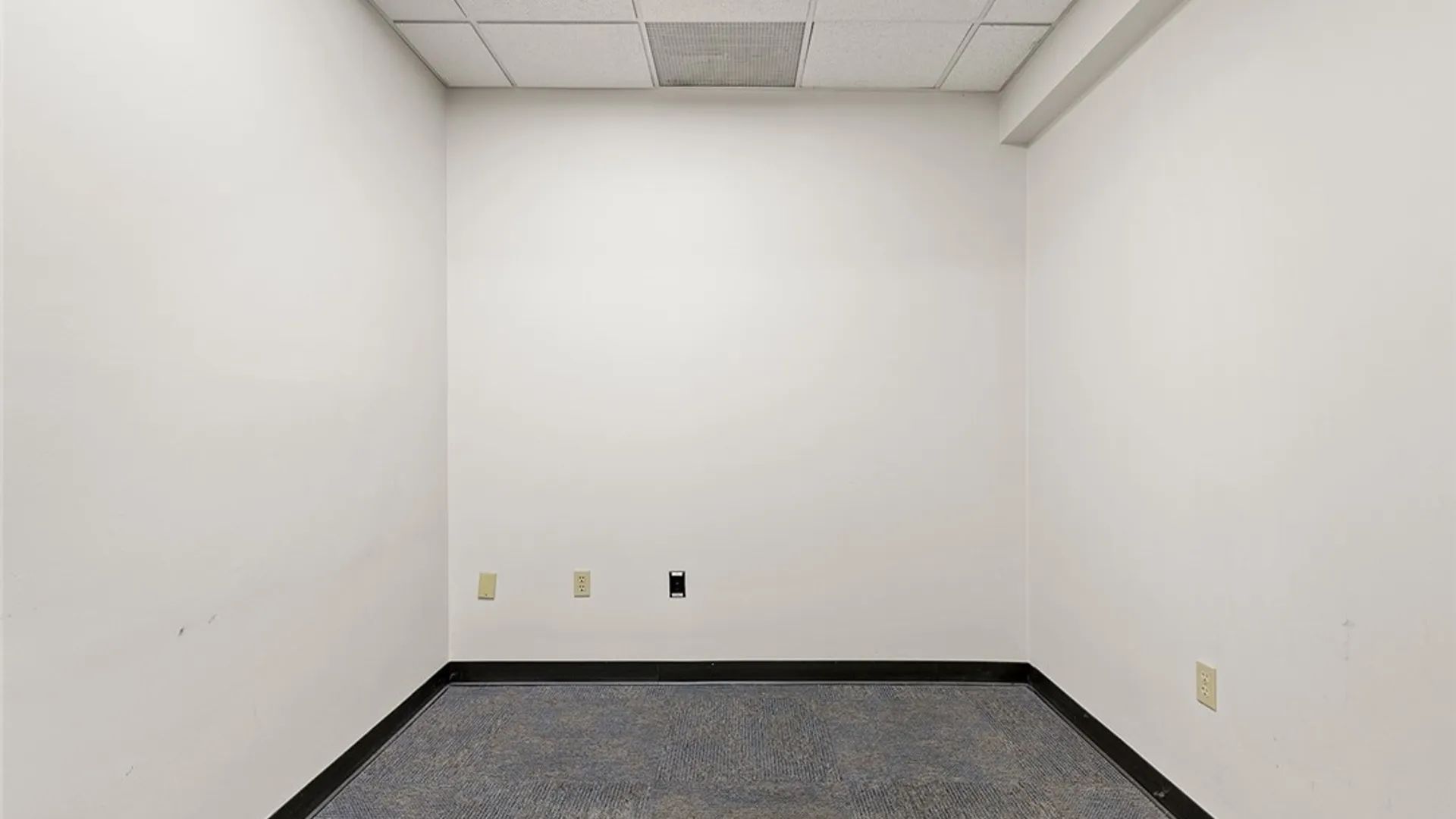 Property at 2350 Forest Road, Amherst, NY 14068 20