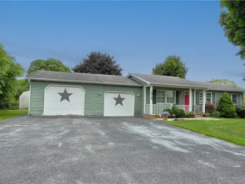 Property at 1915 State Route 21, Hopewell, NY 14548