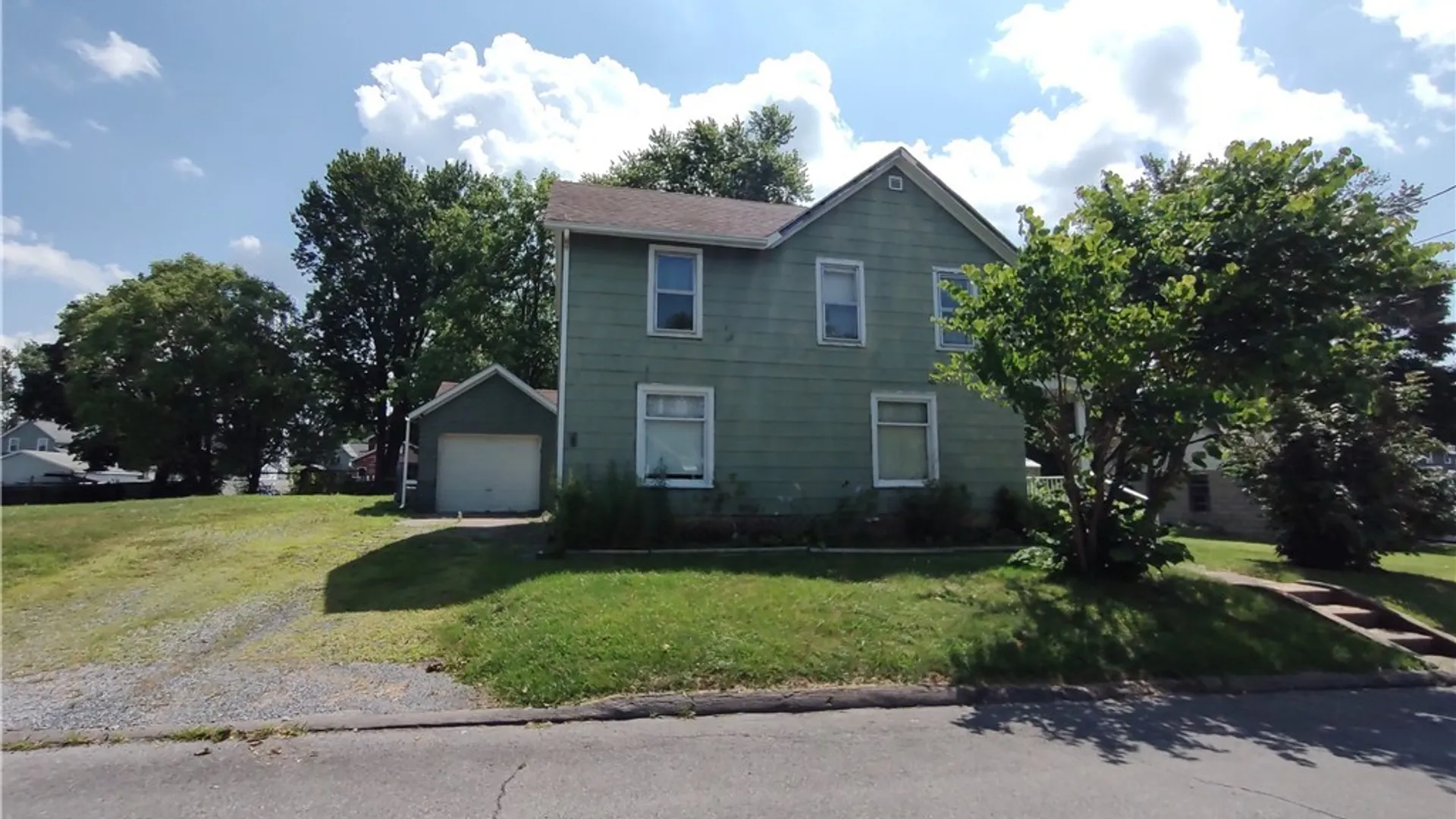 Property at 113 Chapel Street, Vernon, NY 13461 40