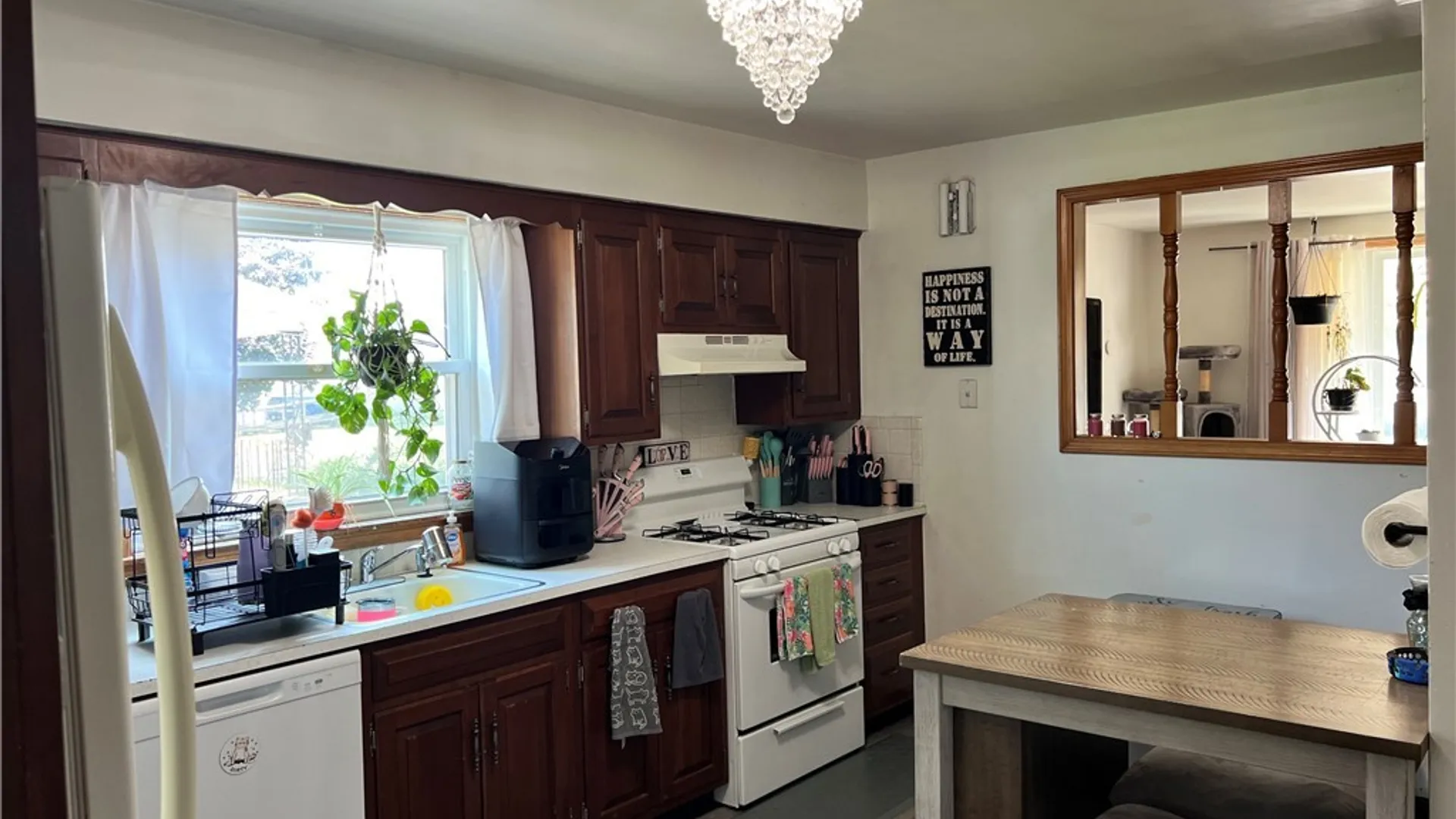 Property at 293 Halstead Avenue, Cheektowaga, NY 14212 3