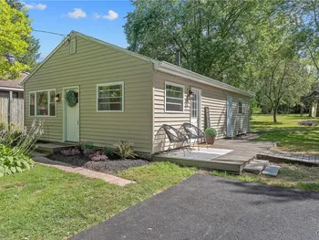 Property at 7815 Areopagitica Avenue, Cicero, NY 13030