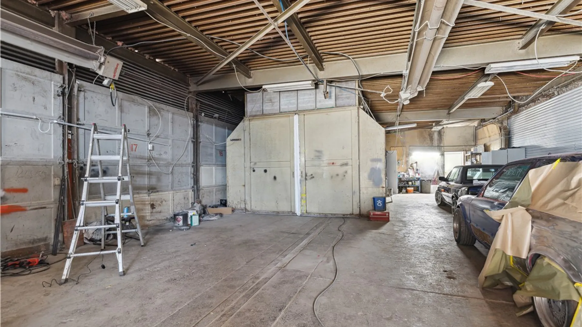 Property at 17 Dippold Avenue, Salina, NY 13208 12