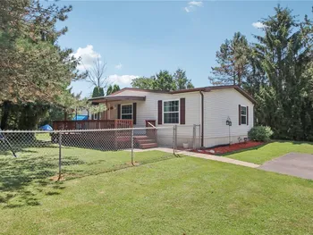 Property at 222 Sunset Drive, Clarendon, NY 14470
