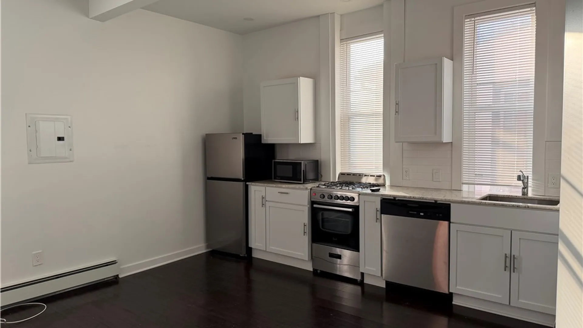 Property at 58 Trinity Place, Buffalo, NY 14201 3