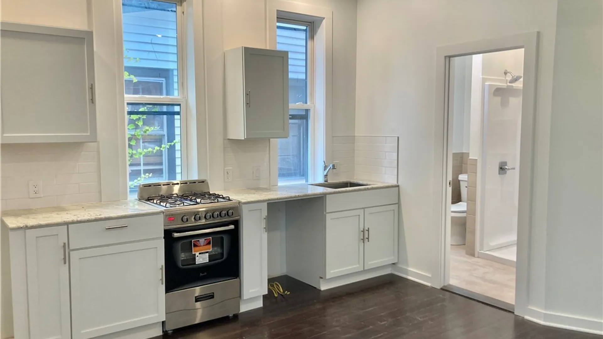 Property at 58 Trinity Place, Buffalo, NY 14201 4