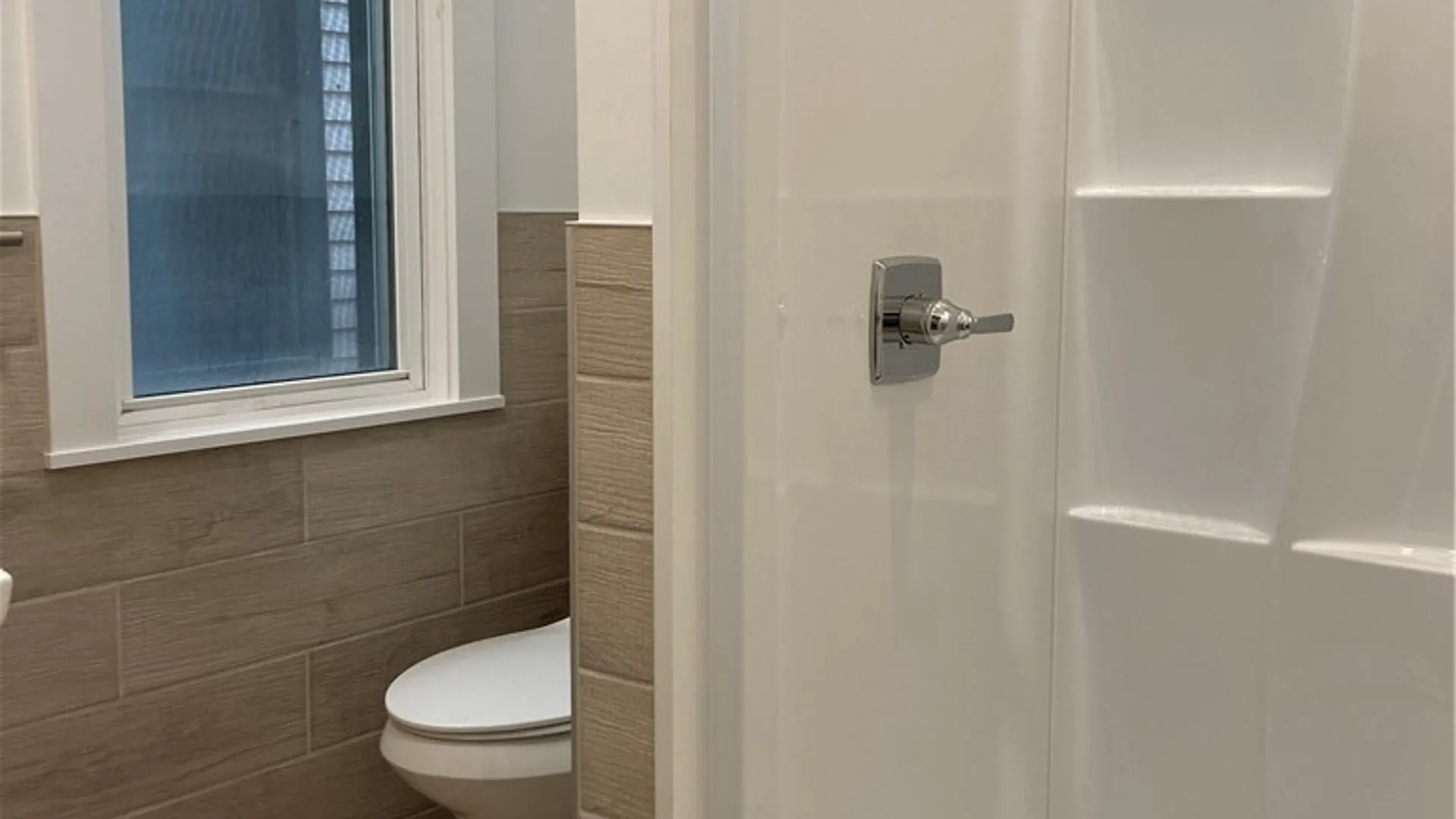 Property at 58 Trinity Place, Buffalo, NY 14201 8