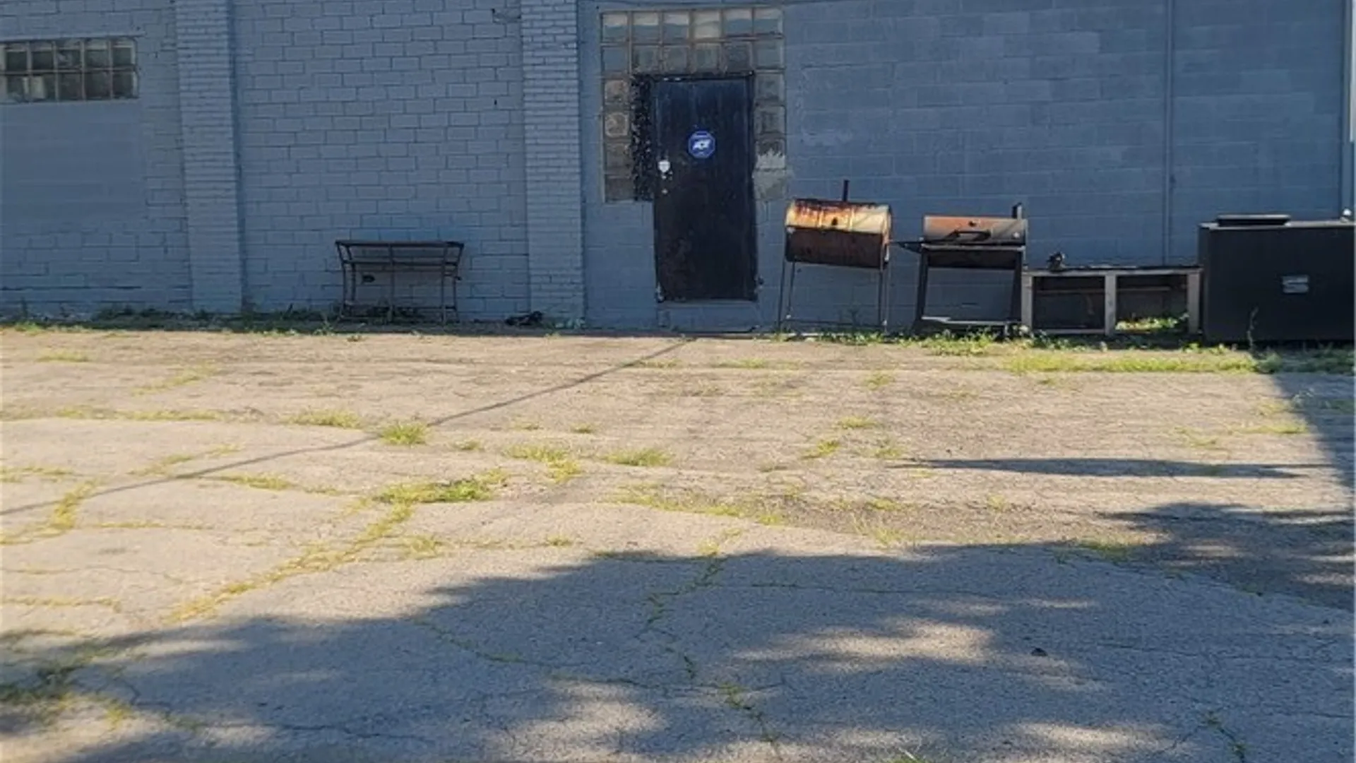 Property at 1414 Main Street, Niagara Falls, NY 14305 6