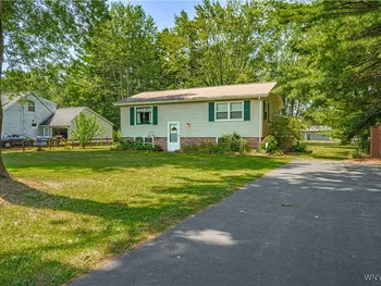 Property at 2526 Merritt Avenue, Newfane, NY 14108