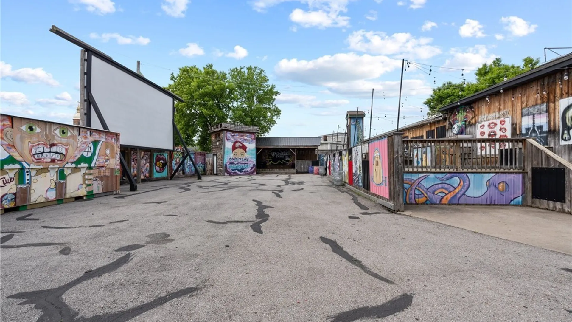Property at 618-622 Varick Street, Utica, NY 13502 18