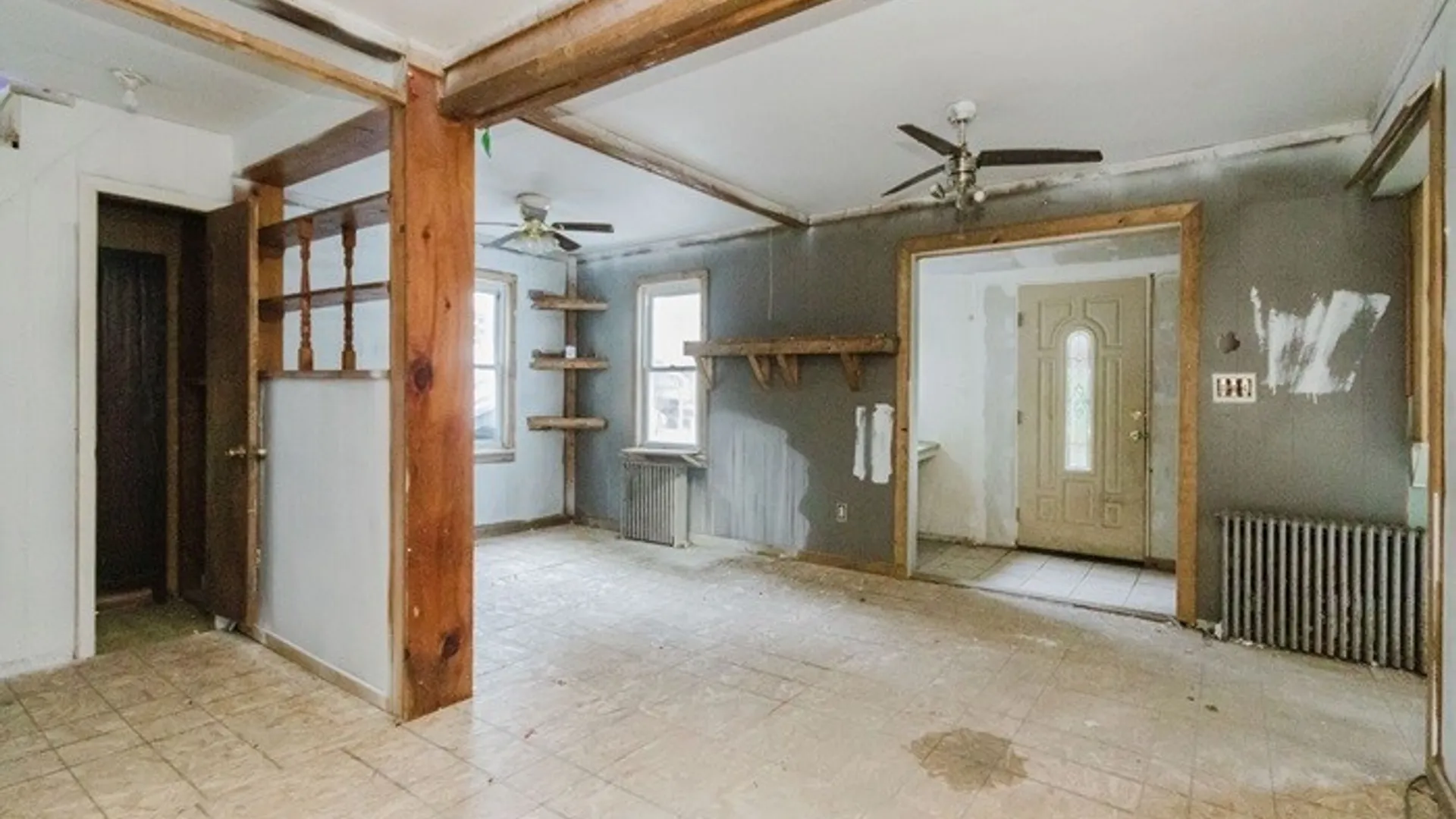 Property at 18 Hillside Place, Lloyd, NY 12528 11