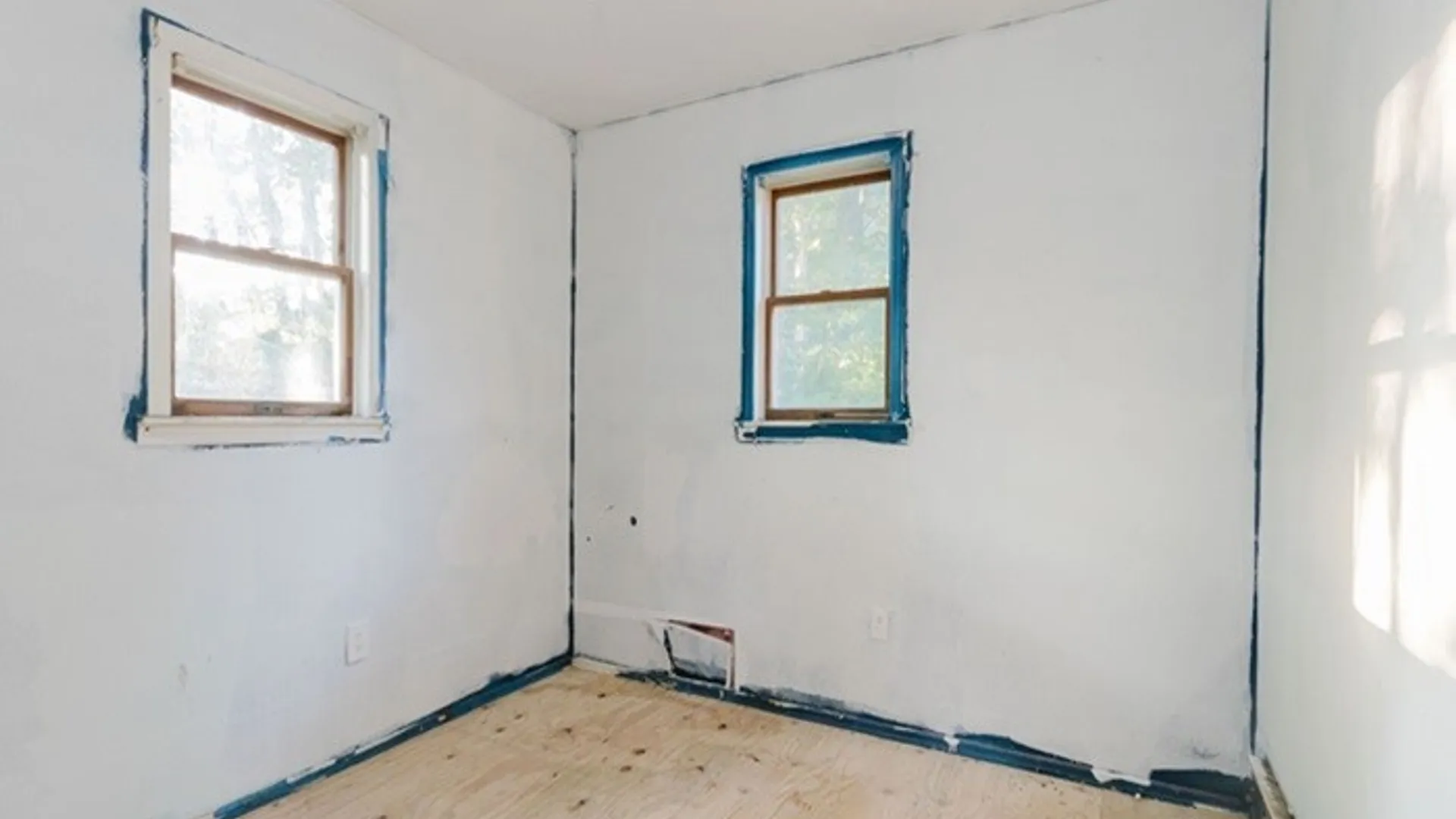 Property at 18 Hillside Place, Lloyd, NY 12528 18