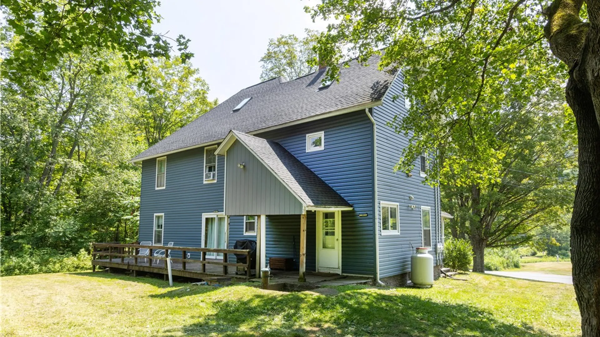 Property at 20 Hidden Waters Drive, Middletown, NY 12455 32