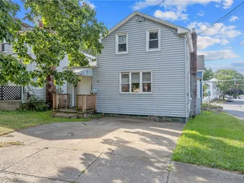 148 Cayuga Street, Oswego, NY 13126