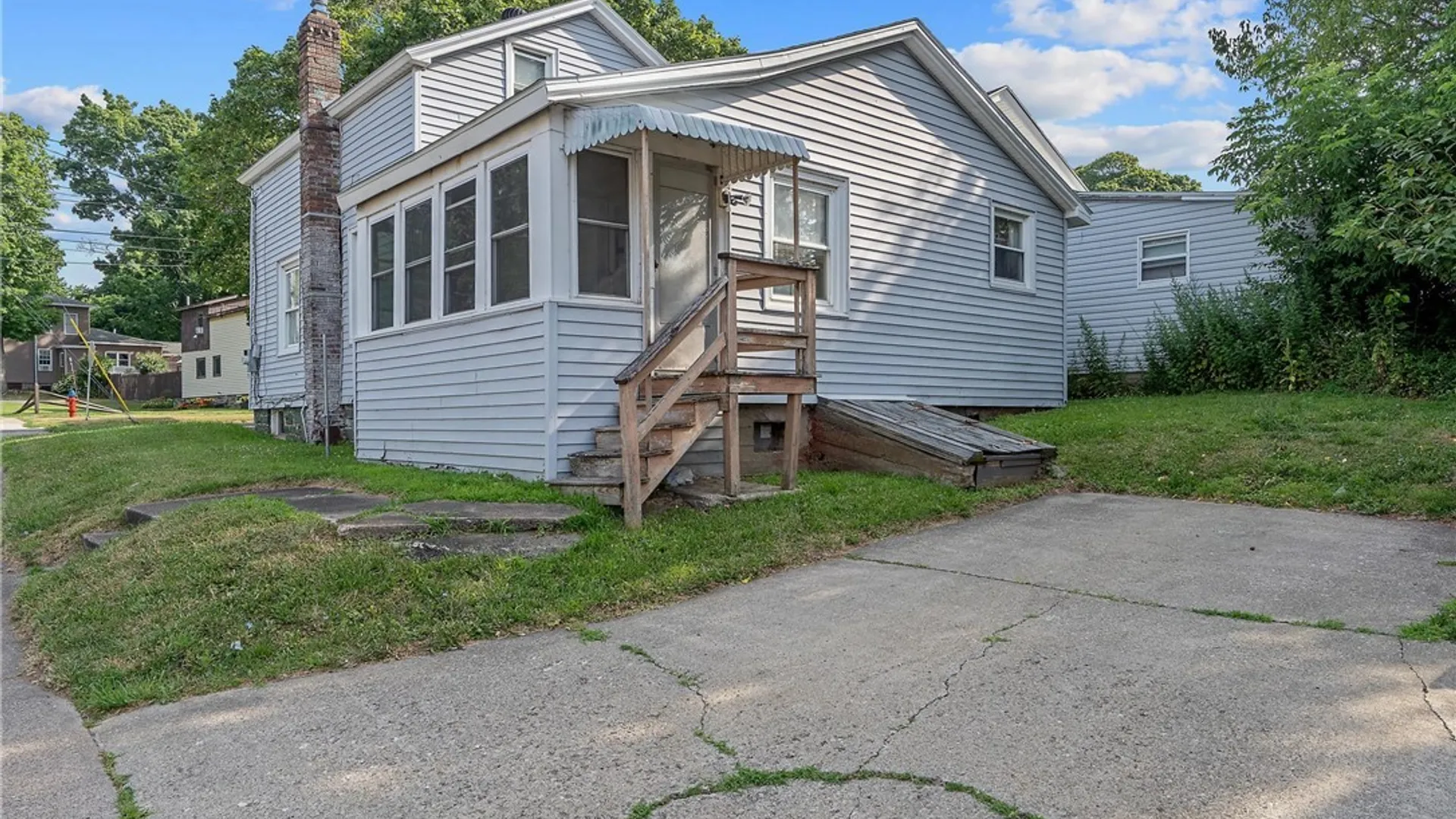 Property at 148 Cayuga Street, Oswego, NY 13126 4