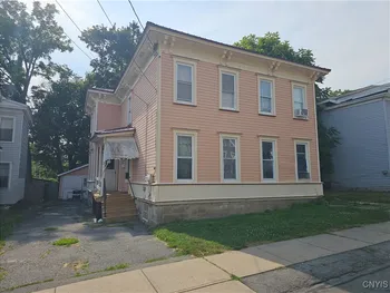 21-23 Derby Avenue, Auburn, NY 13021