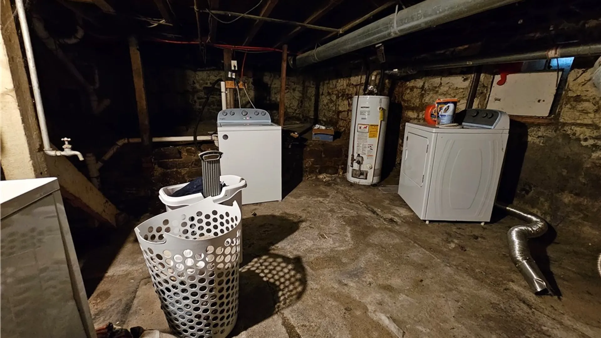 Property at 21-23 Derby Avenue, Auburn, NY 13021 22