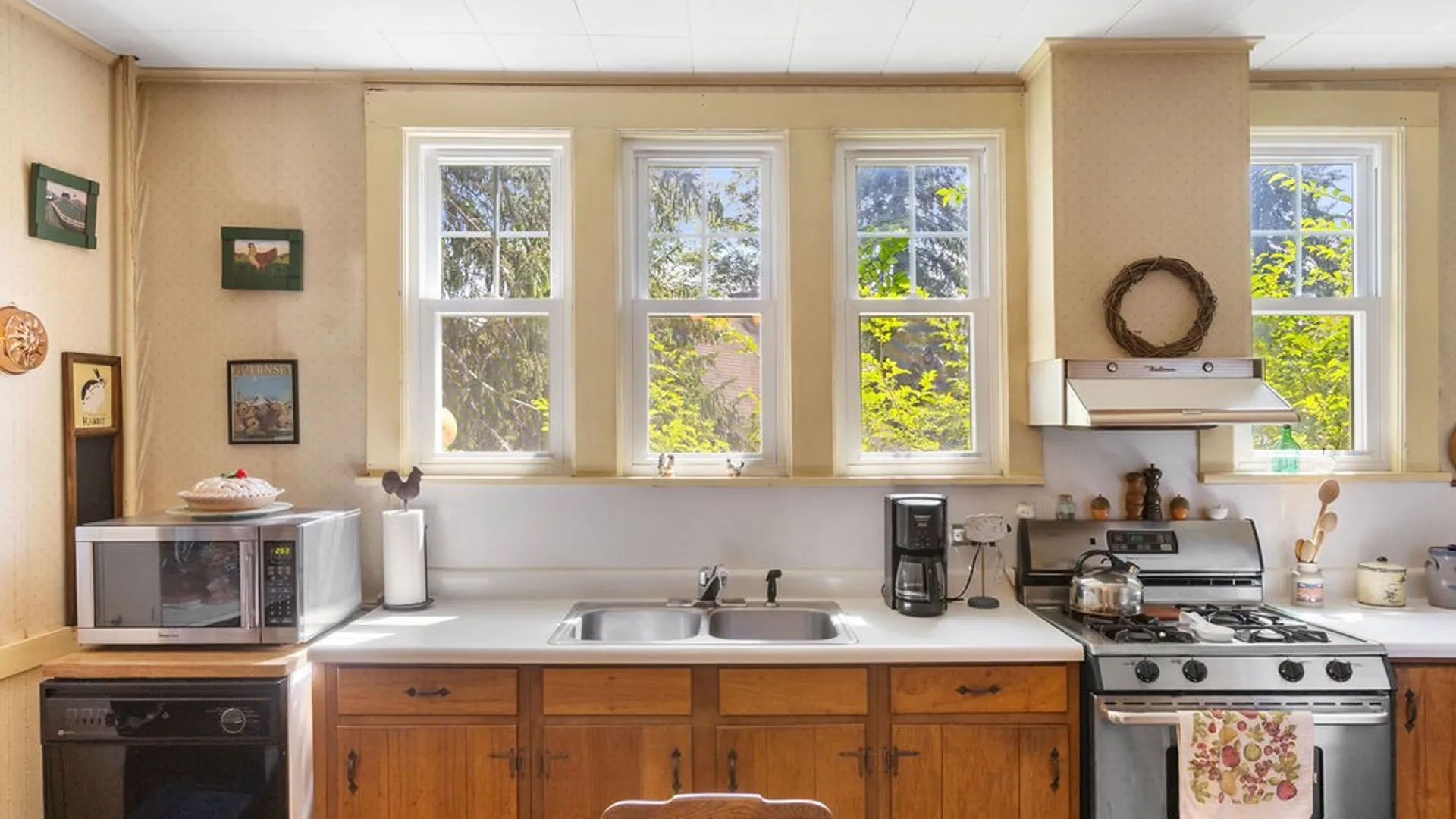 Property at 15 Lake Street, Harpersfield, NY 12167 23