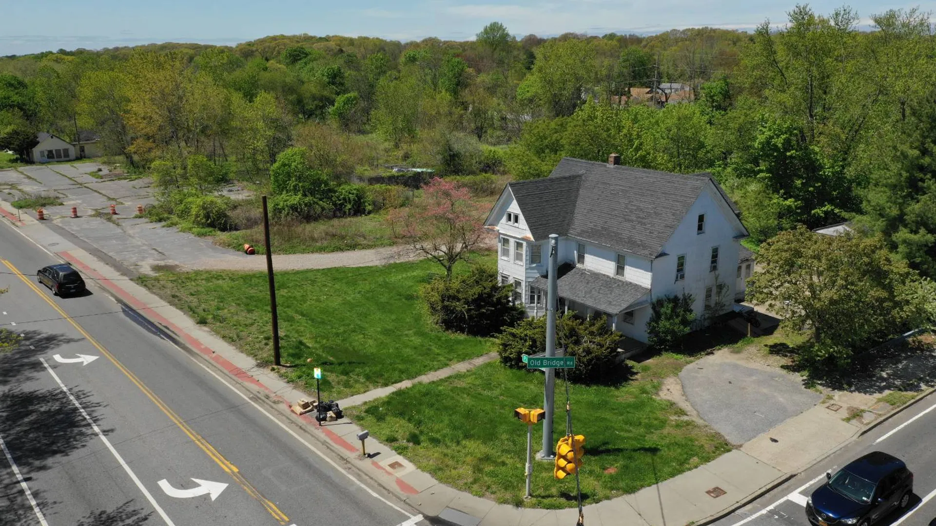 Property at 1381 - 1387 Pulaski Road, East Northport, NY 11731 4