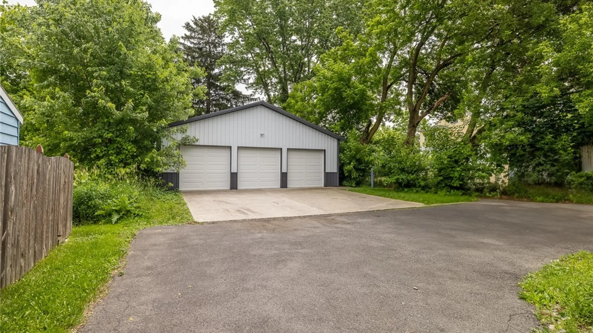 Property at 116 Pleasantview Avenue, Syracuse, NY 13208 12