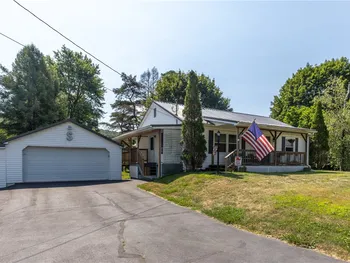 Property at 4662 State Route 414, Hornby, NY 14812