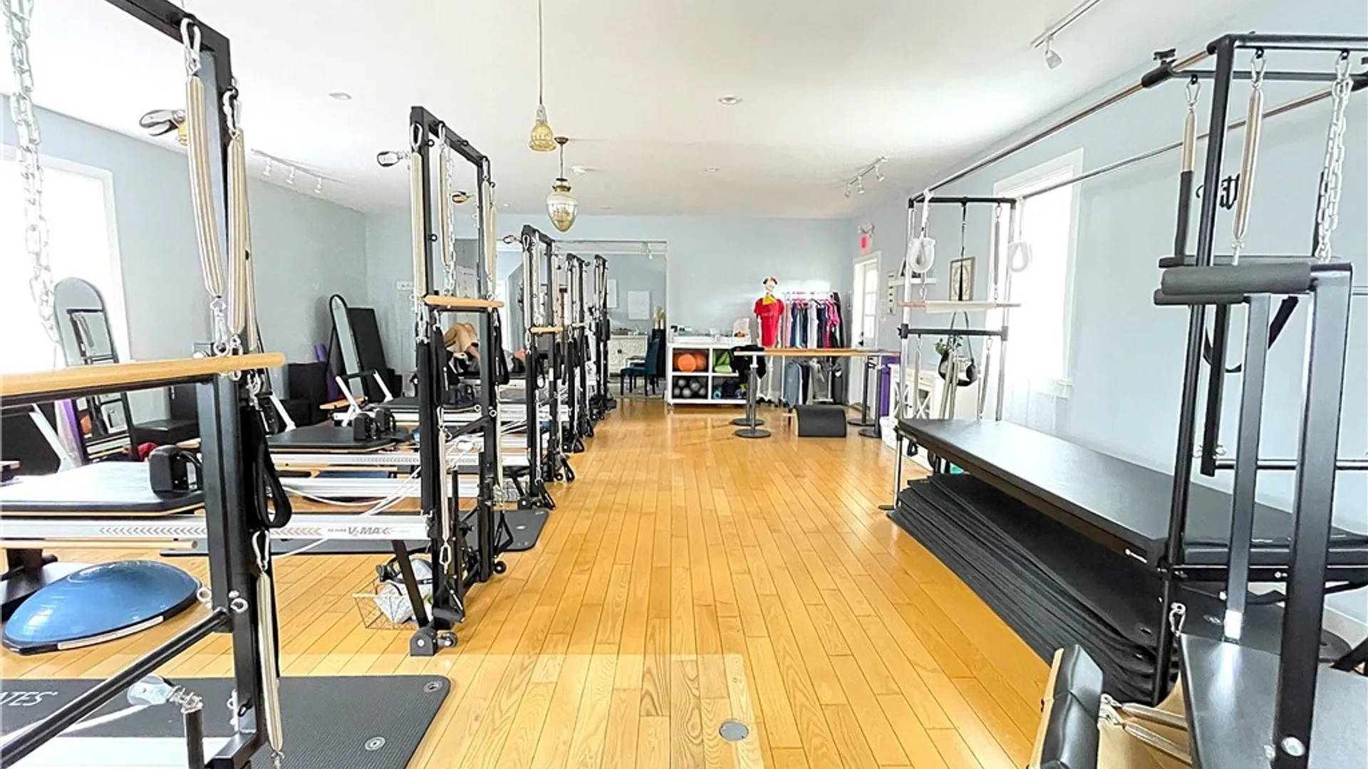 Property at 205 Brooklea Drive, Manlius, NY 13066 11