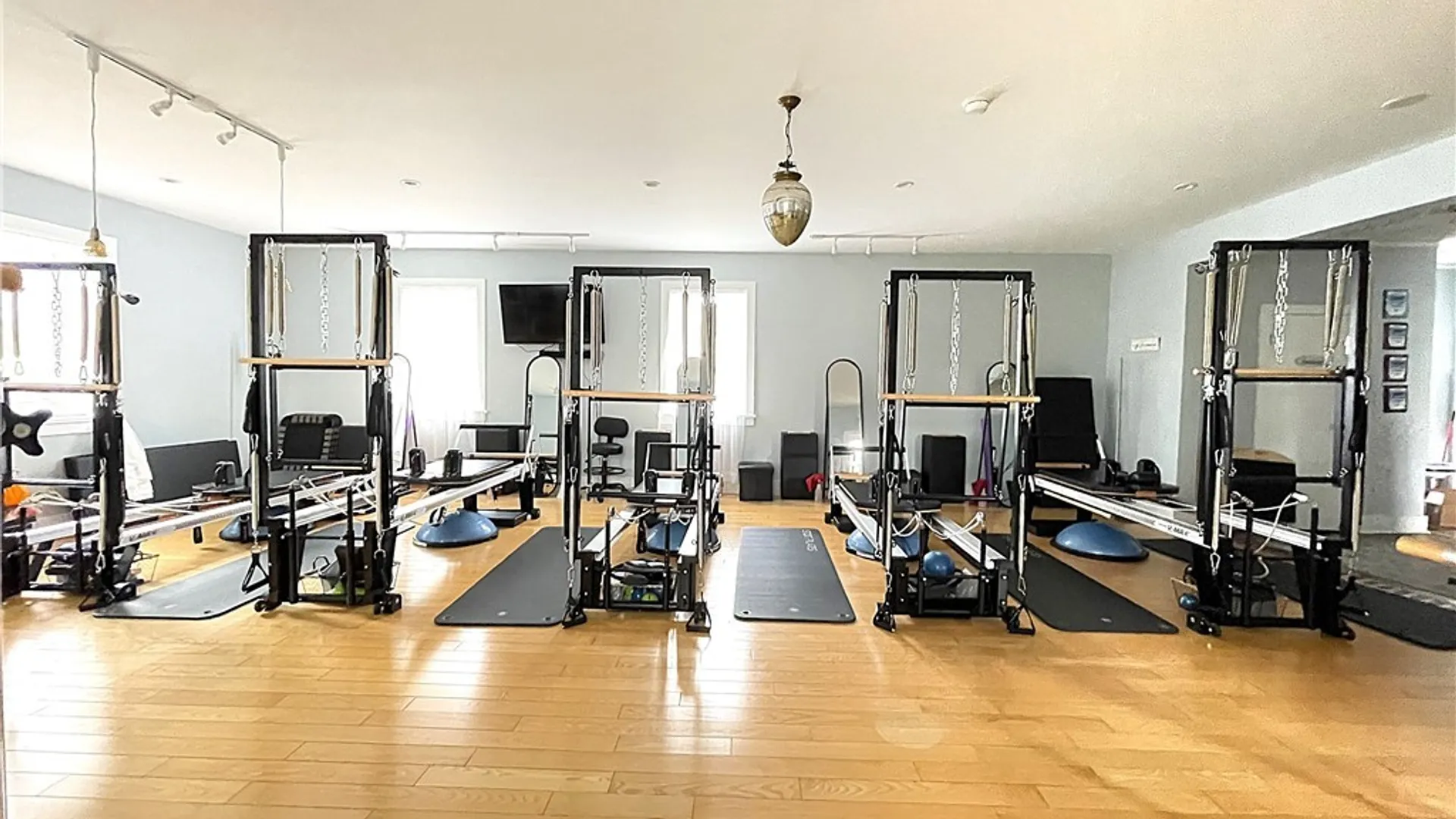 Property at 205 Brooklea Drive, Manlius, NY 13066 12