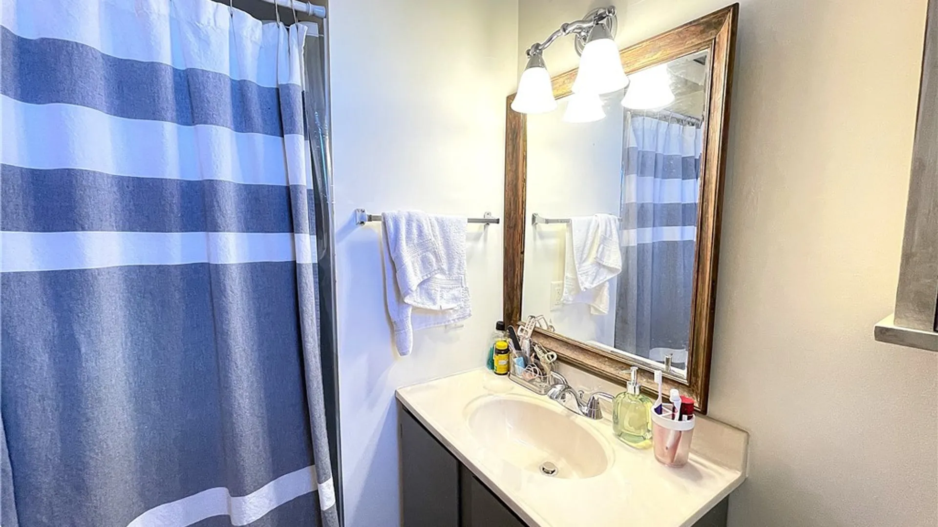 Property at 205 Brooklea Drive, Manlius, NY 13066 29