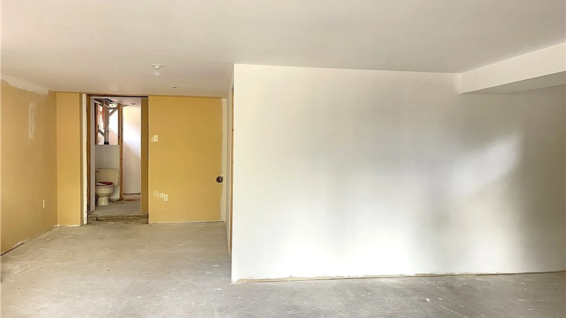 Property at 205 Brooklea Drive, Manlius, NY 13066 30