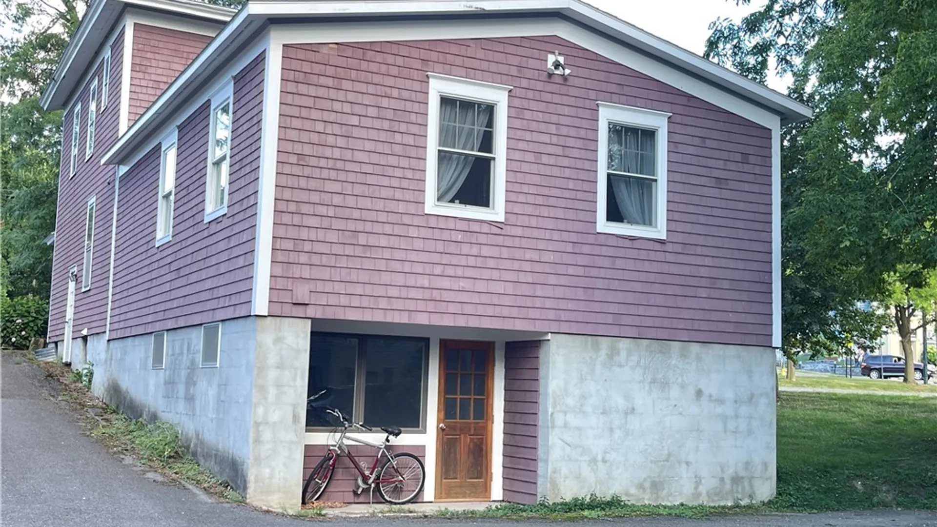 Property at 205 Brooklea Drive, Manlius, NY 13066 5