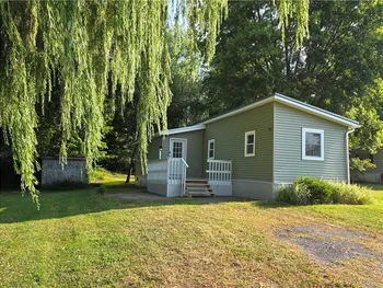 Property at 7959 Margaretta Rd #84, Sodus, NY 14555