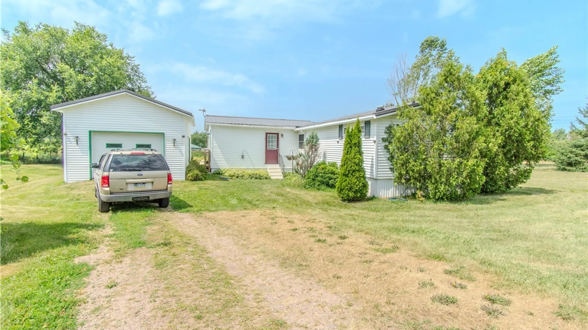 Property at 36976/978 State Route 12e, Clayton, NY 13624 41