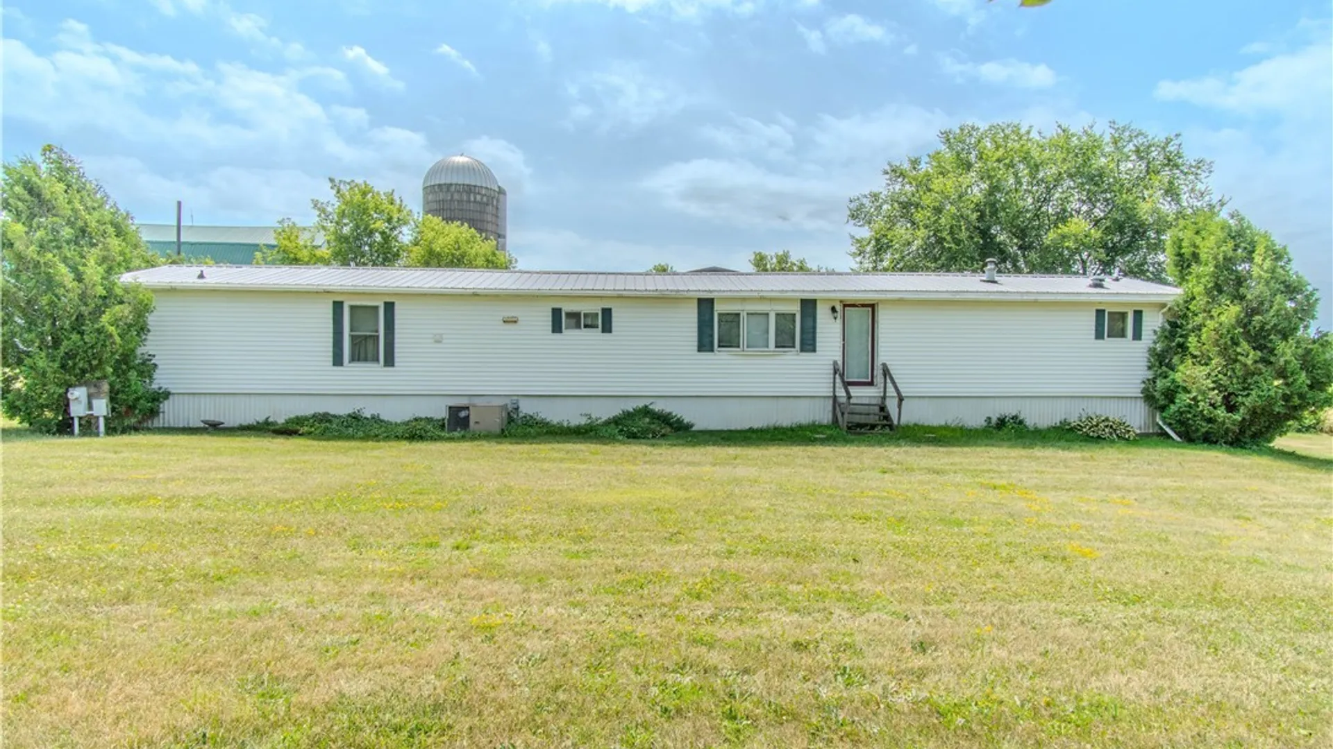 Property at 36976/978 State Route 12e, Clayton, NY 13624 42